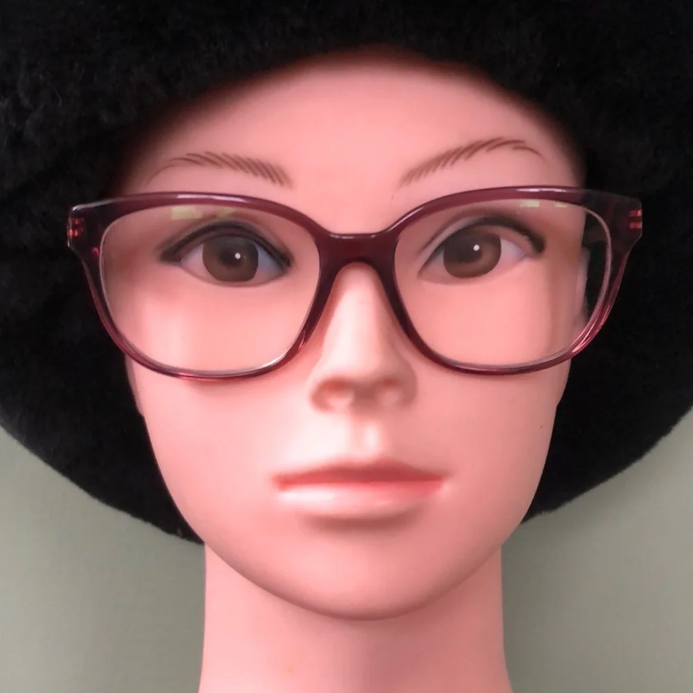 Versace Model 3240 Eyeglasses with Case. 52 16 140